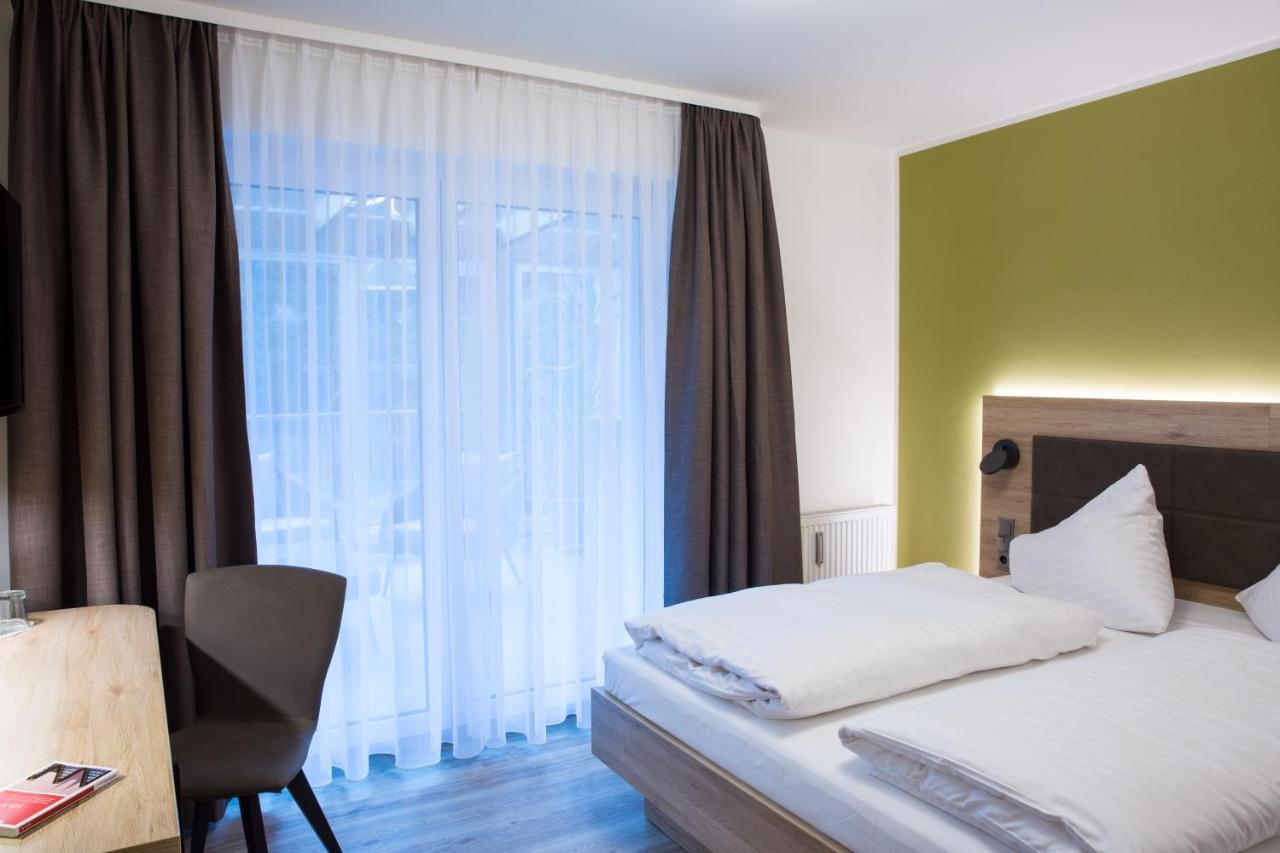 Gaestehaus Hotel Wilms ケルン エクステリア 写真